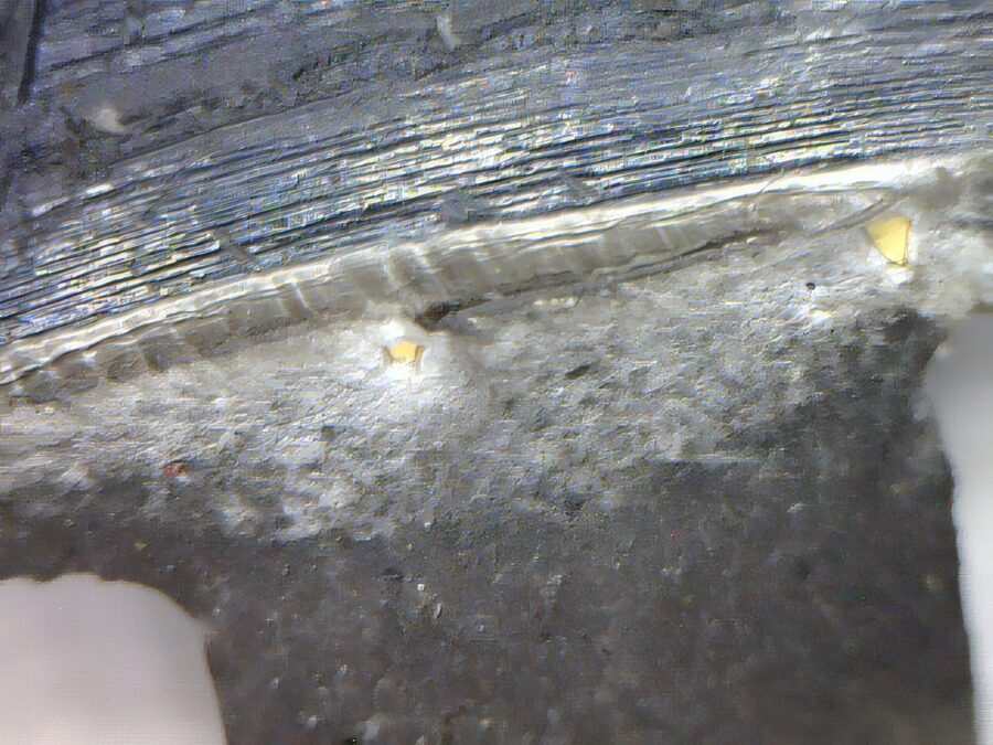 Close view of a fracture surface
